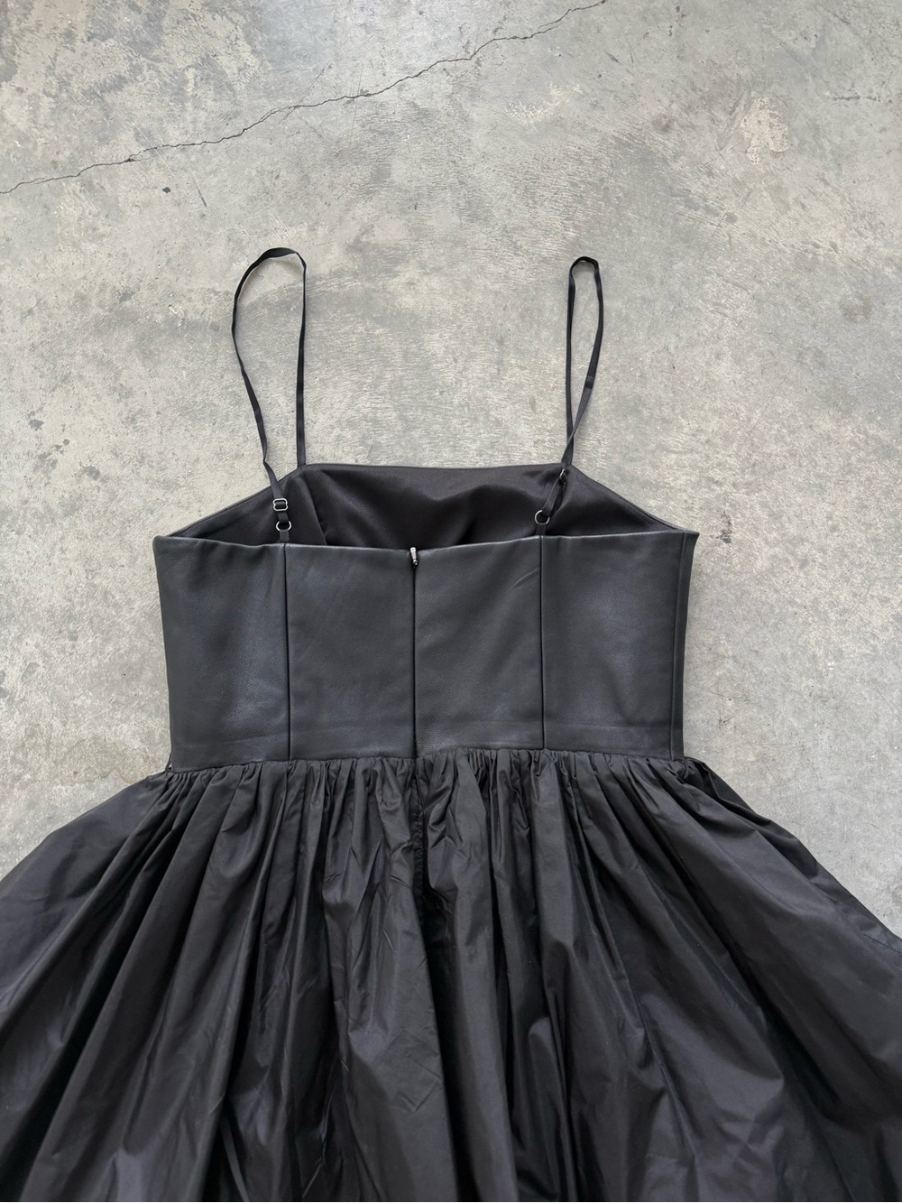 Alice + Olivia Black Mini Bubble Dress - Picture 3 of 10